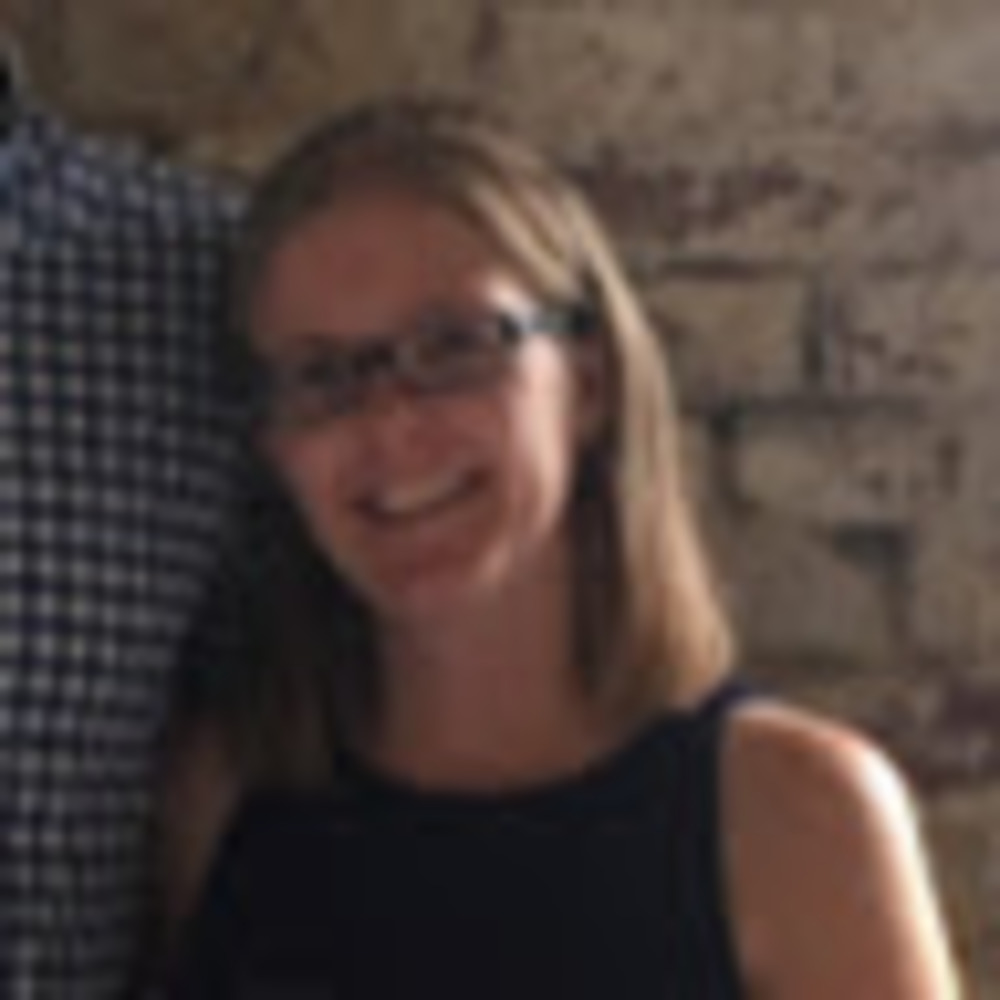 Meet your Posher, Leah